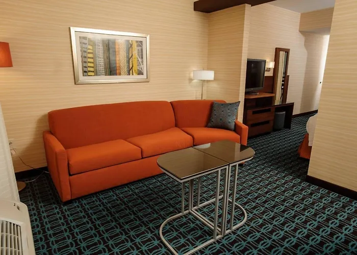 Fairfield Inn & Suites By Marriott Athens I-65